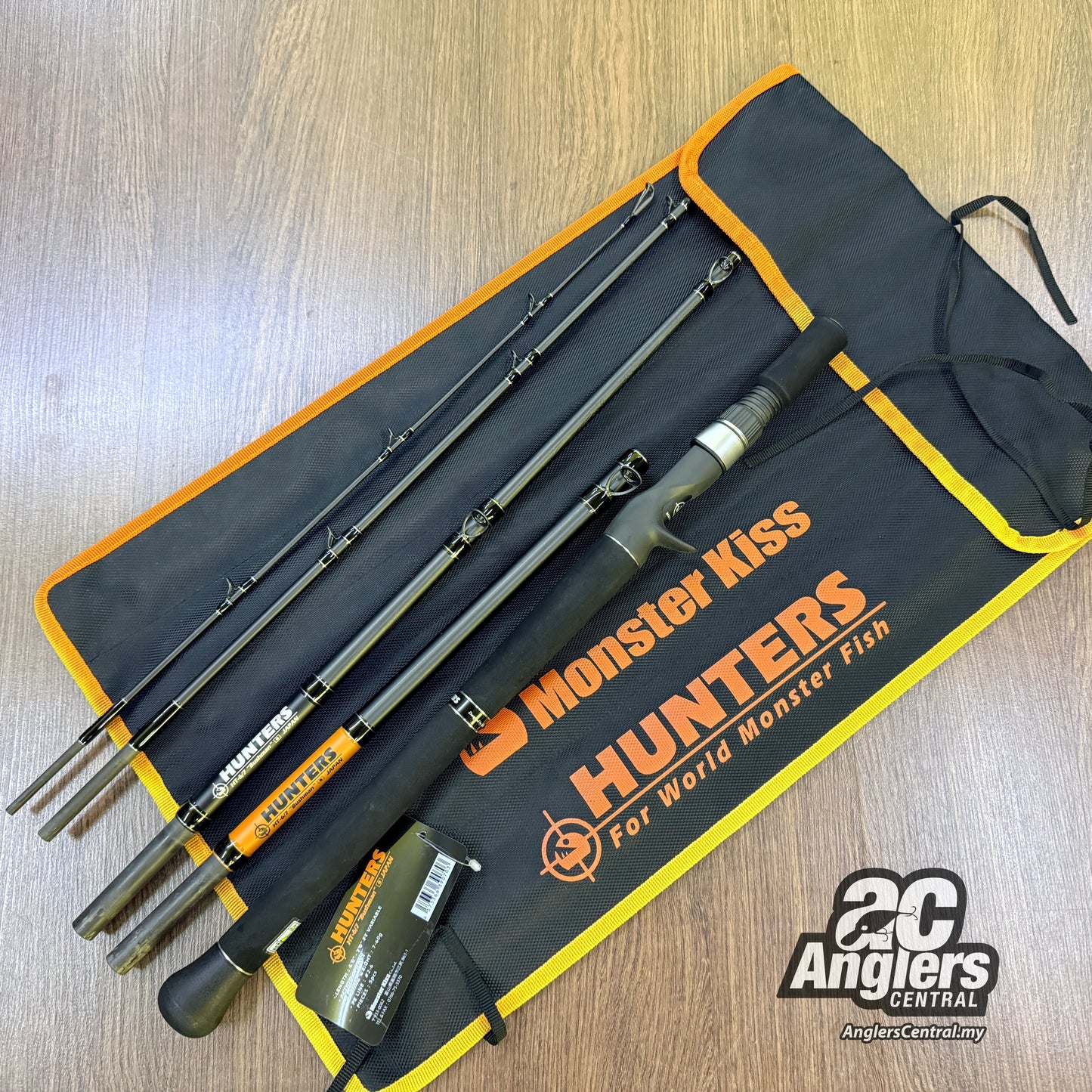 Hunters HT-6/7 Bushman (USED, 9.5/10) with rod bag