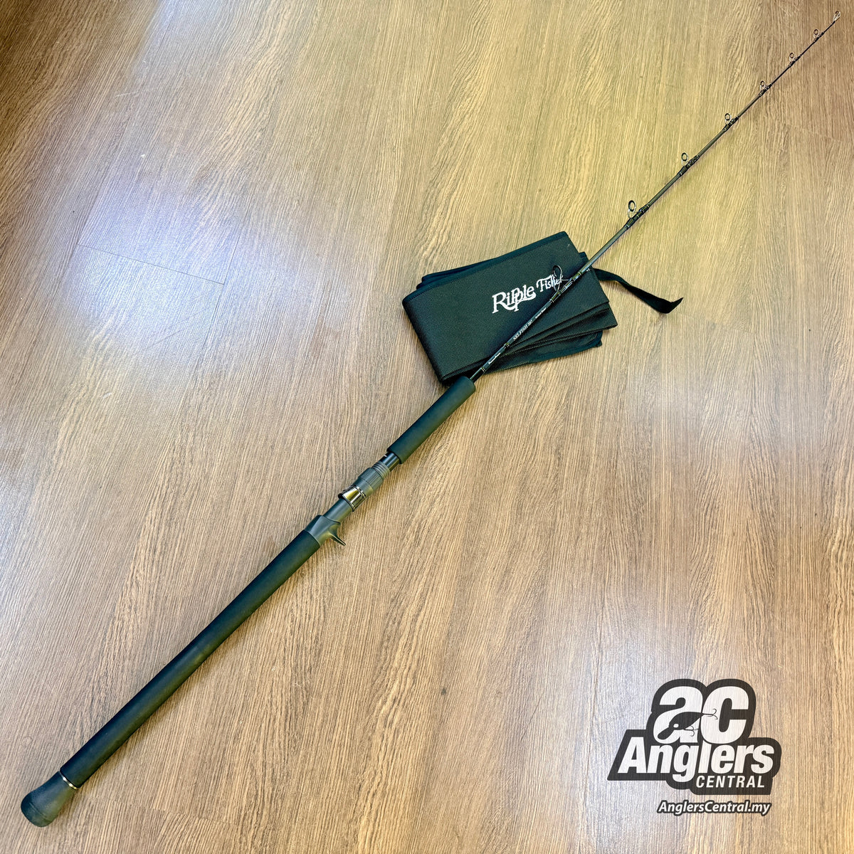 Ocean Arrow Selfish 597 (USED, 9.5/10) with rod bag/sleeve