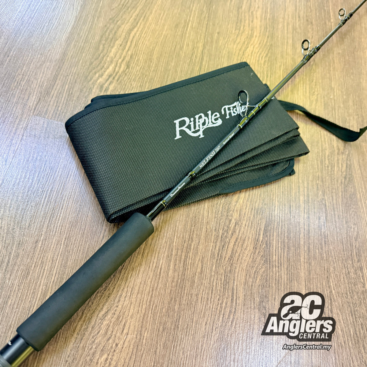 Ocean Arrow Selfish 597 (USED, 9.5/10) with rod bag/sleeve