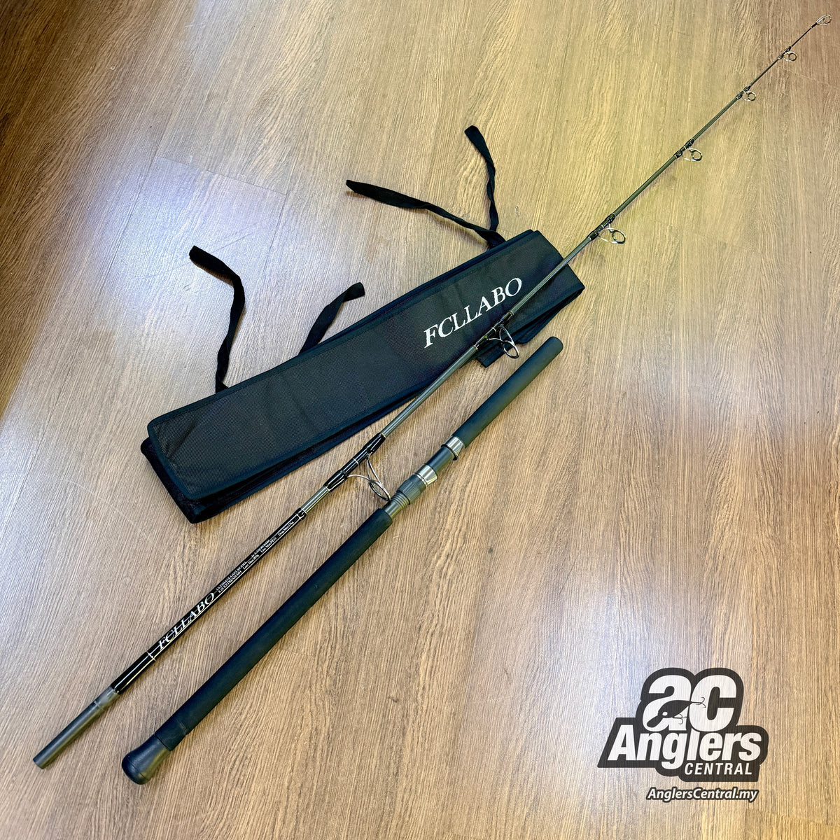 Ultimate Cast Model UCB-81 Extreme MH (USED, 9/10) with rod bag/sleeve