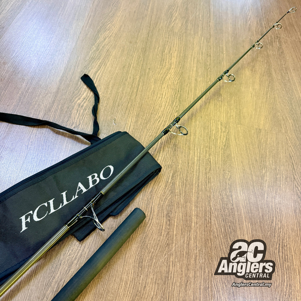 Ultimate Cast Model UCB-81 Extreme MH (USED, 9/10) with rod bag/sleeve