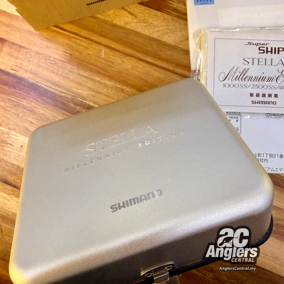 2000 Stella 2500SS Millennium Edition (USED, 9.5/10) complete box set