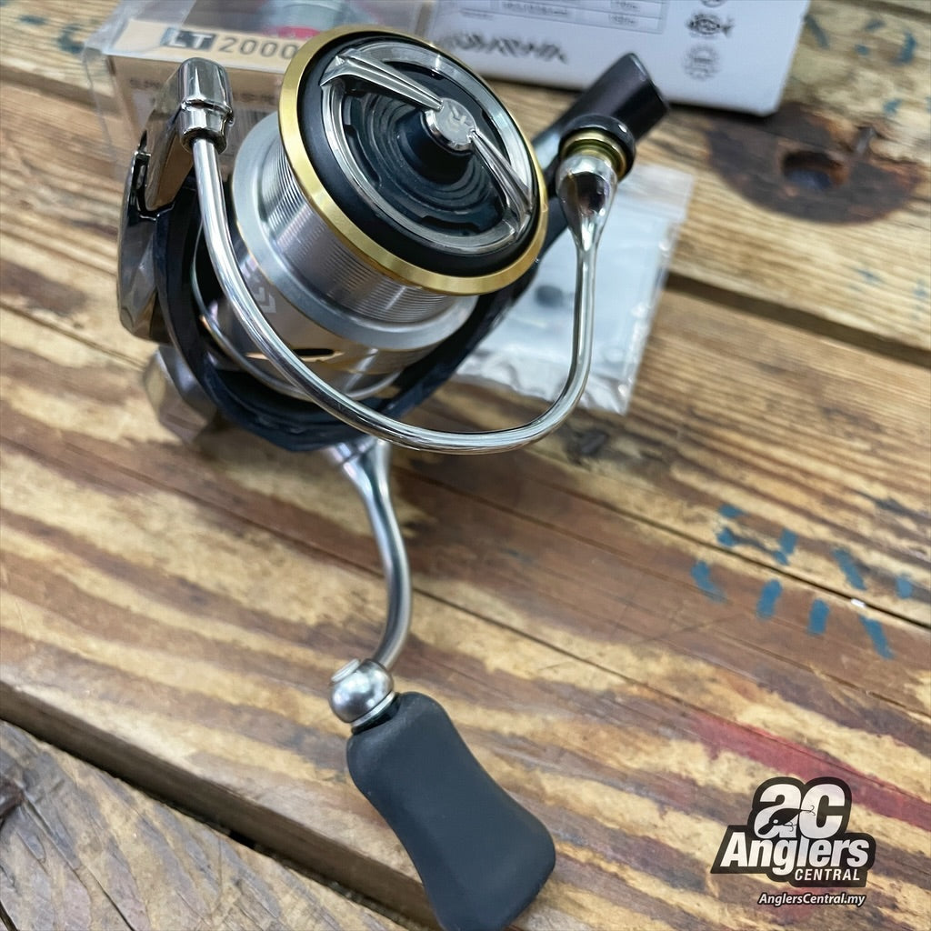 20 Luvias FC LT2000S-XH + Spare Spool (USED, 9.5/10) complete box set ++