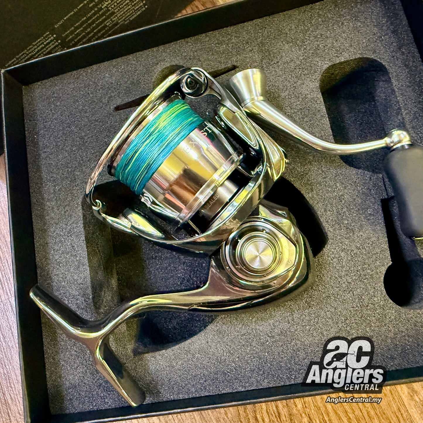 2022 Exist SF2000SS-H (USED, 9.5/10) complete box set
