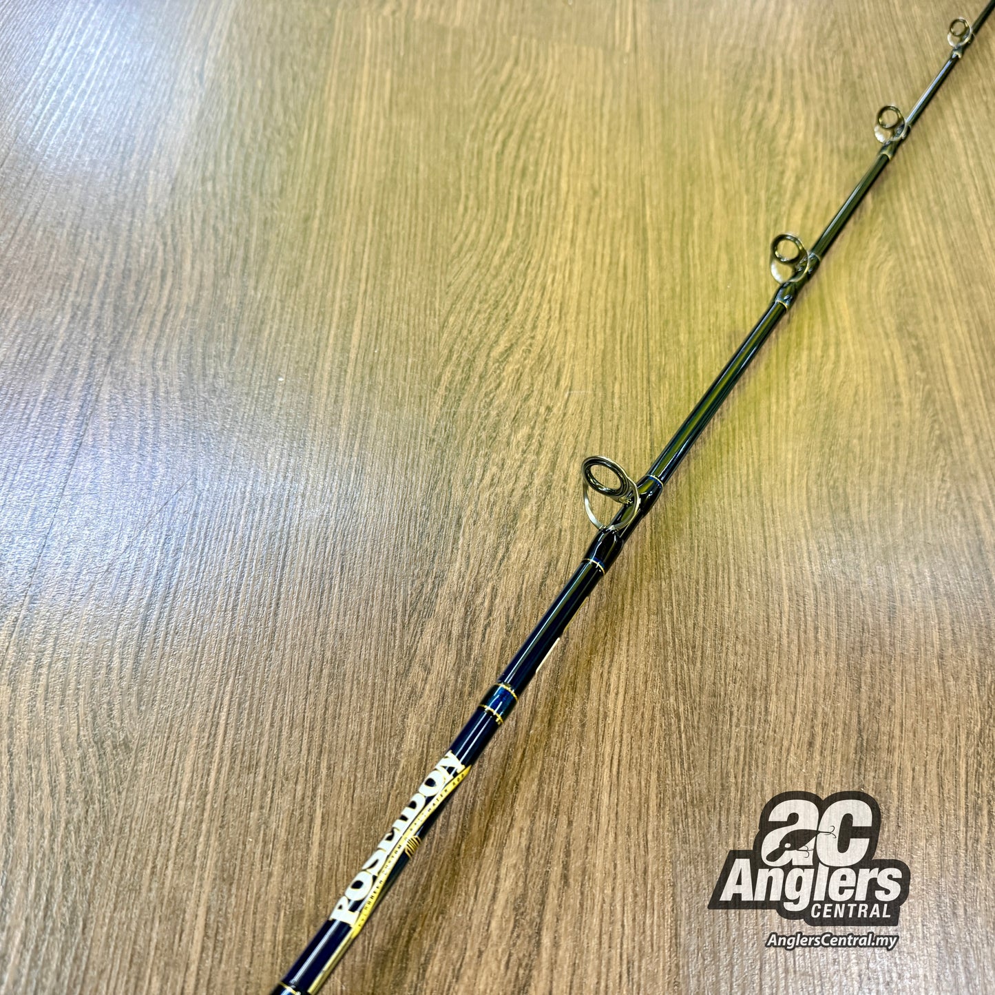 Poseidon High-Pitch Jerker PHPJ 410 older generation (USED, 8.5/10) no rod bag/sleeve