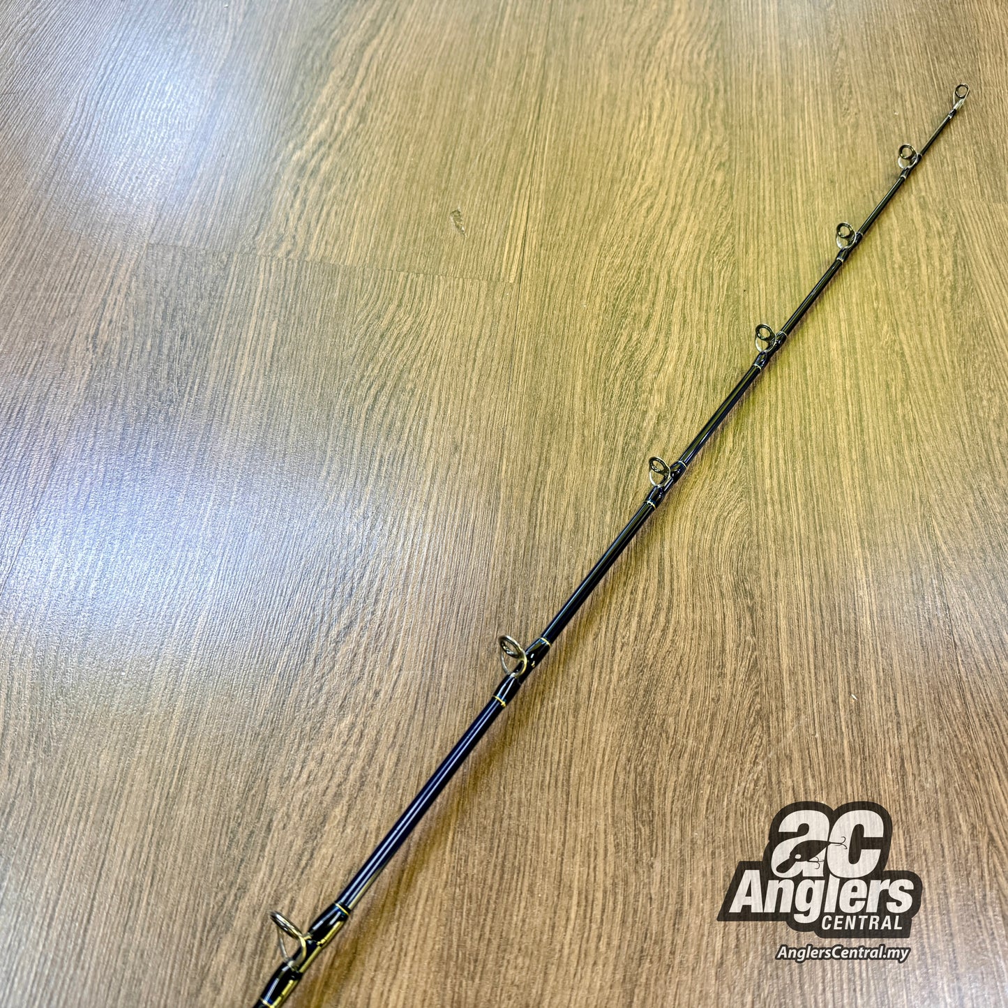 Poseidon High-Pitch Jerker PHPJ 410 older generation (USED, 8.5/10) no rod bag/sleeve