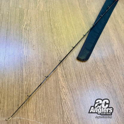 MOZ 584 LM (USED, 8.5/10) with rod bag/sleeve