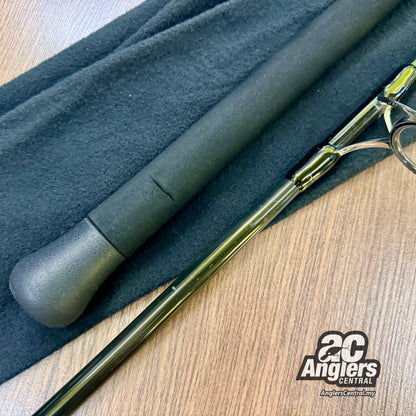 White Insight 828 (USED, 8.5/10) with rod bag/sleeve