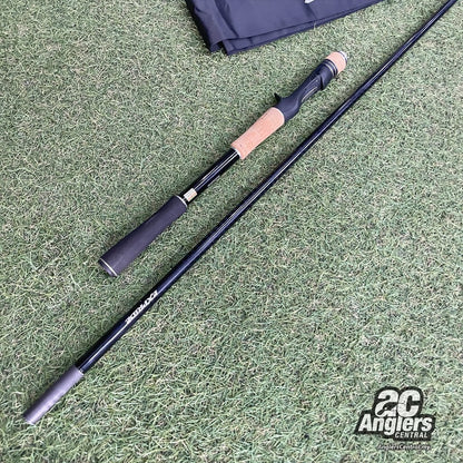 17 Expride 1711XH 14-30lb (USED, 7.5/10) with rod bag/sleeve