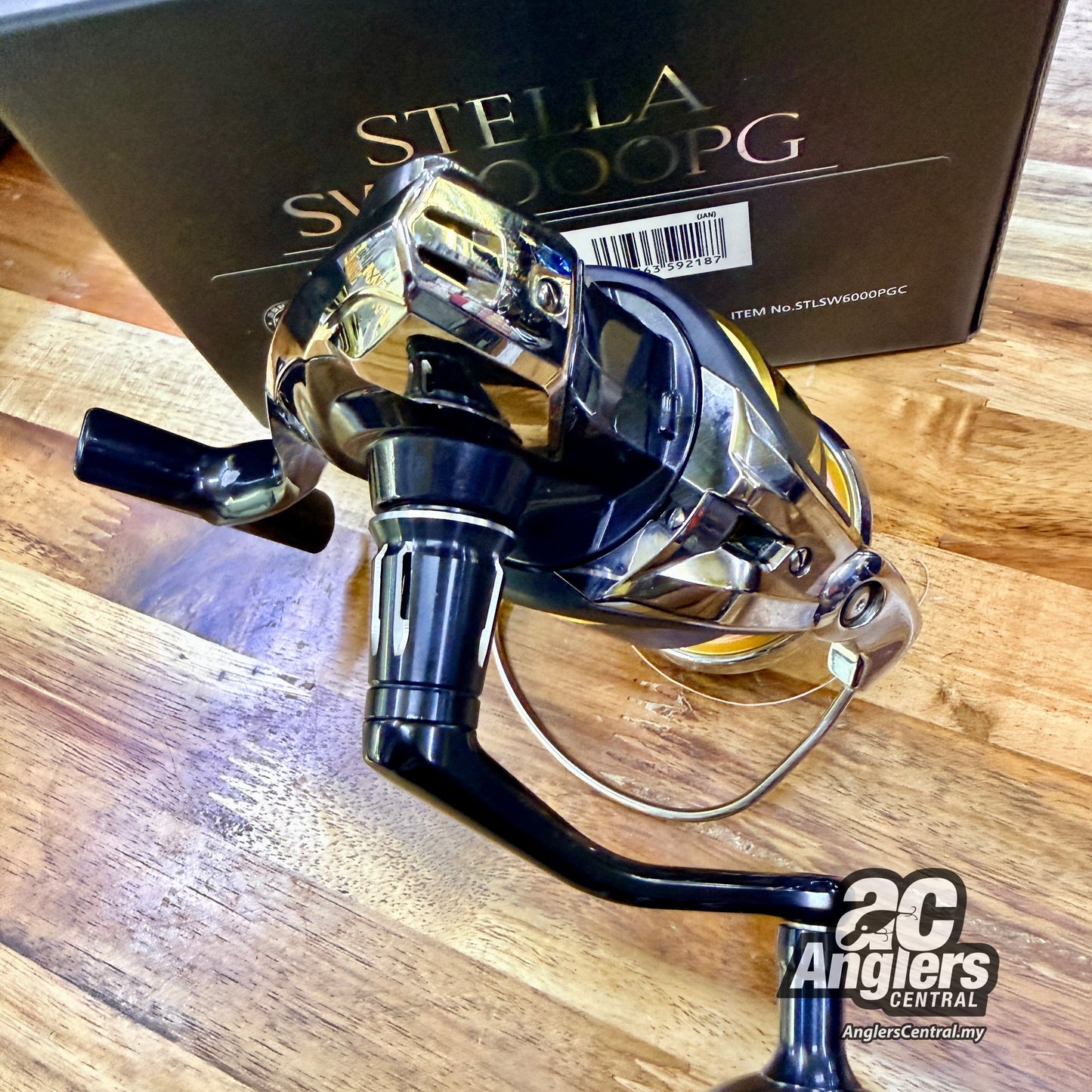 20 Stella SW 6000PG (USED, 9/10) box set, no pouch