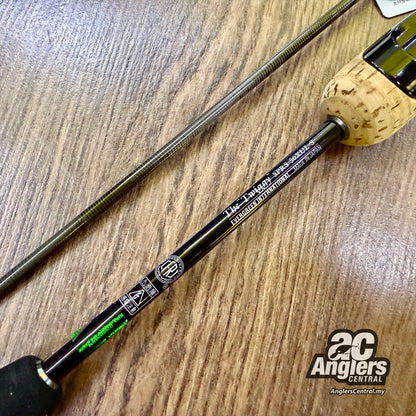 Salty Sensation Superior The "Twiggy" SPRS-56XUL-S (USED, 9.5/10) with rod bag/sleeve