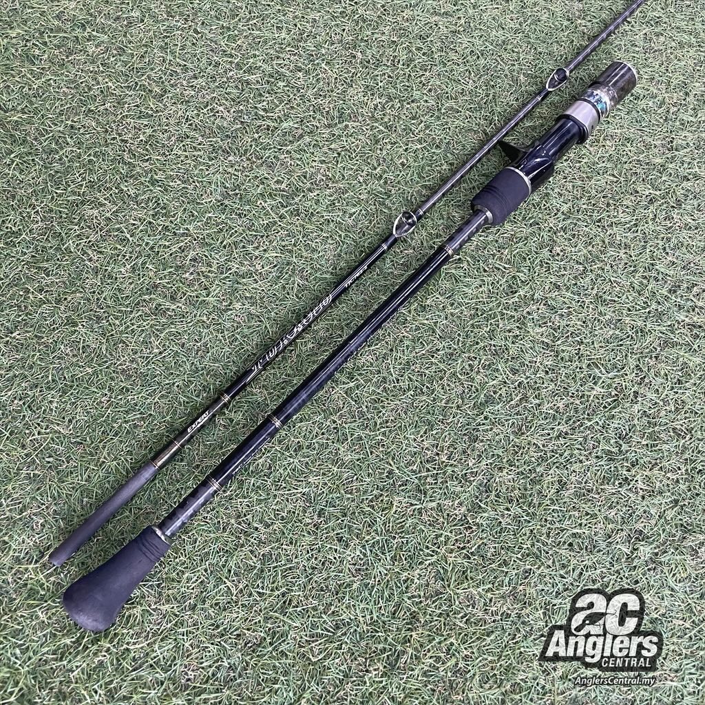 Tukato TJC762-2 PE2 Long Fall Jigging (USED, 7/10) with rod bag/sleeve