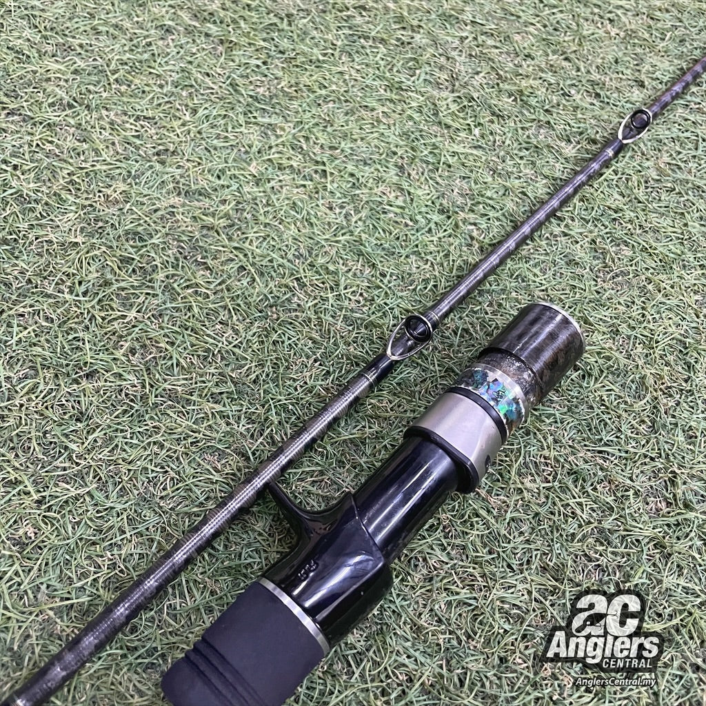 Tukato TJC762-2 PE2 Long Fall Jigging (USED, 7/10) with rod bag/sleeve