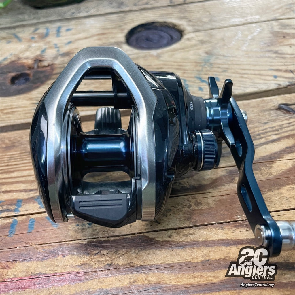 2017 Grappler 300HG (USED, 9/10) – Anglers Central