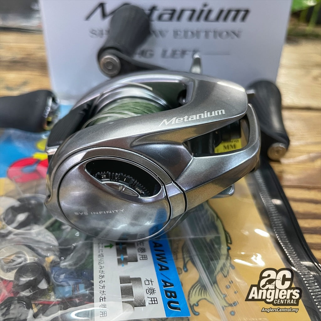 22 Metanium Shallow Edition HG Left (USED, like new) with box