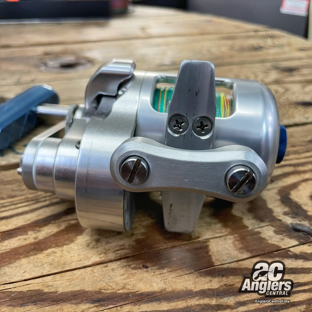 Boss Xtreme BX-400 Lefty (USED, 8/10), as is.