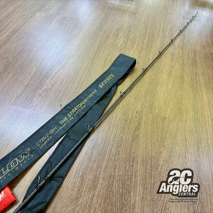 Counterblow V2 CTBV2-68H The Stratofortress (USED, 9/10) with rod bag/sleeve