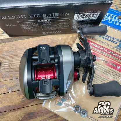 2018 SV Light LTD 8.1L-TN (USED, 9/10)