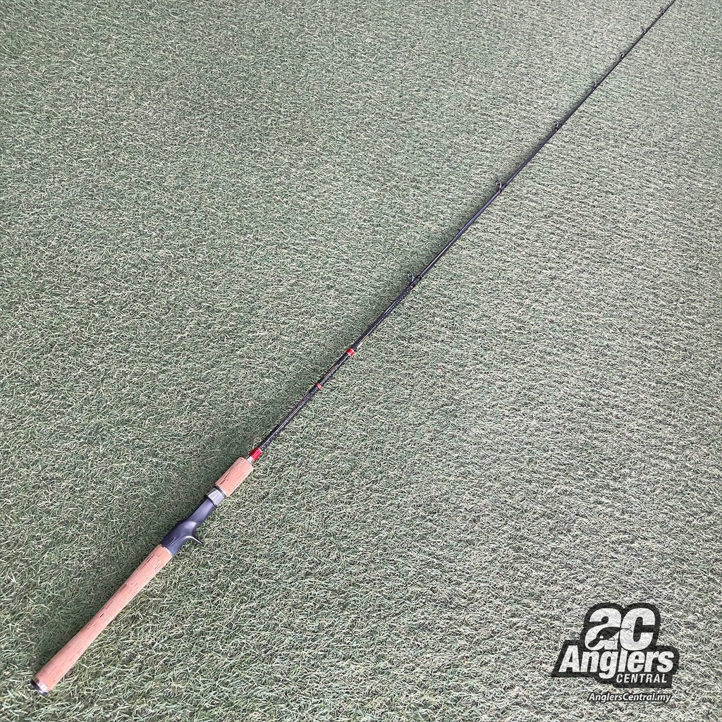Heracles The Redmeister HCSC-67MHR 10-25lb (USED, 9.5/10) no rod sleeve/bag