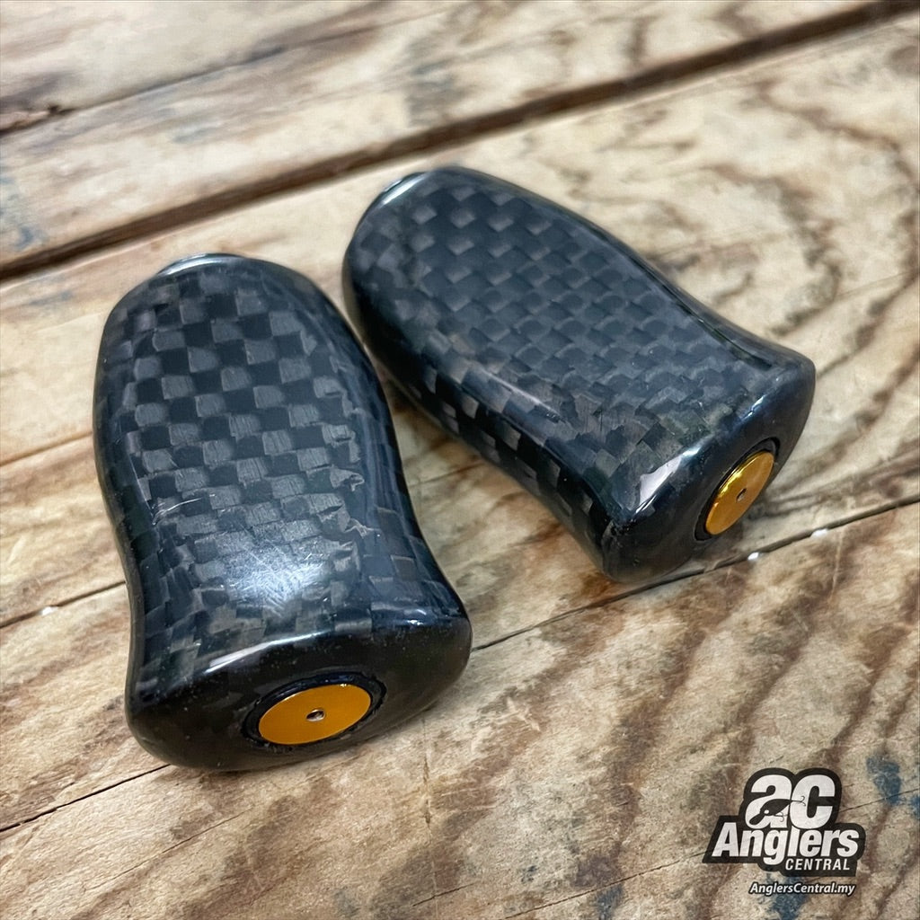 Carbon i-shape knobs (1 pair, USED, 9/10)