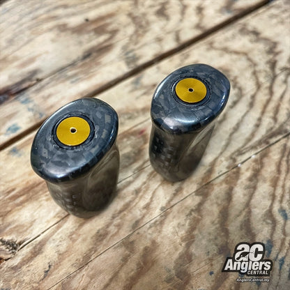 Carbon i-shape knobs (1 pair, USED, 9/10)