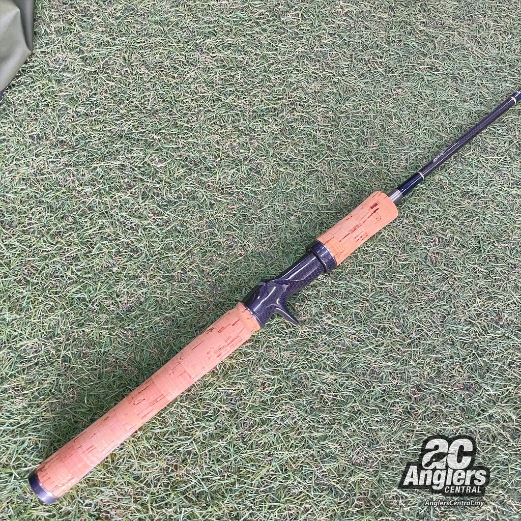 Karisma Stick KC-60ML 8-14lb (USED, 9/10) with rod sleeve/bag