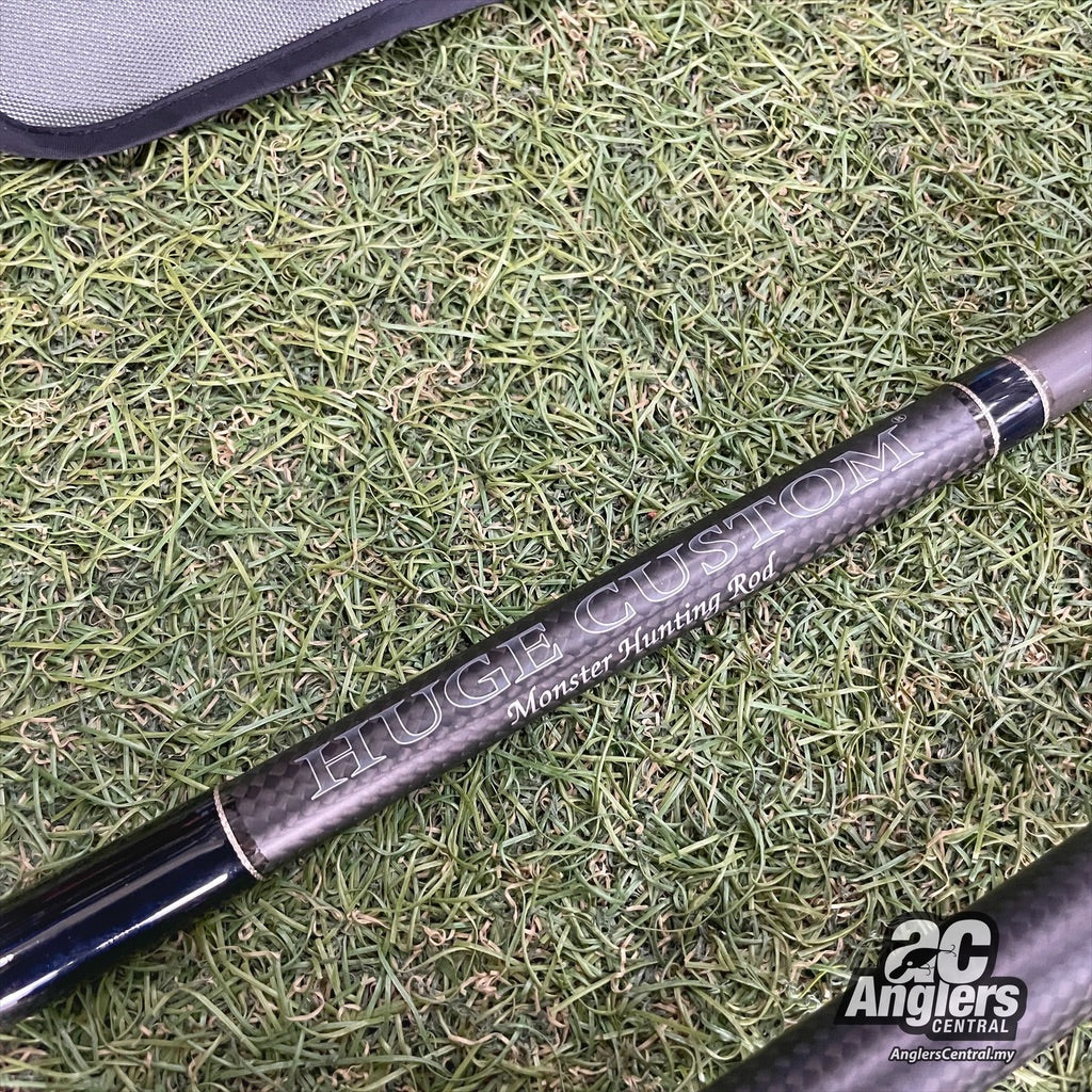 Huge Custom H3N-62F XXX Heavy (USED, 9/10) with rod bag/sleeve